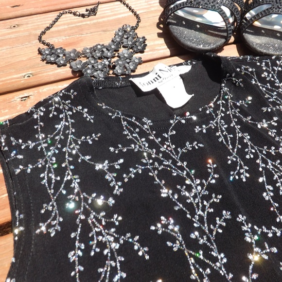 Black and silver sparkle vine leaf shirt - Picture 7 of 8